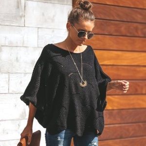 “Noemi” Dolan sleeve black sweater from Vici